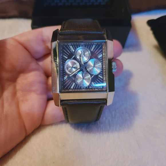 Unique Police Men's Watch - Picture 6 of 11